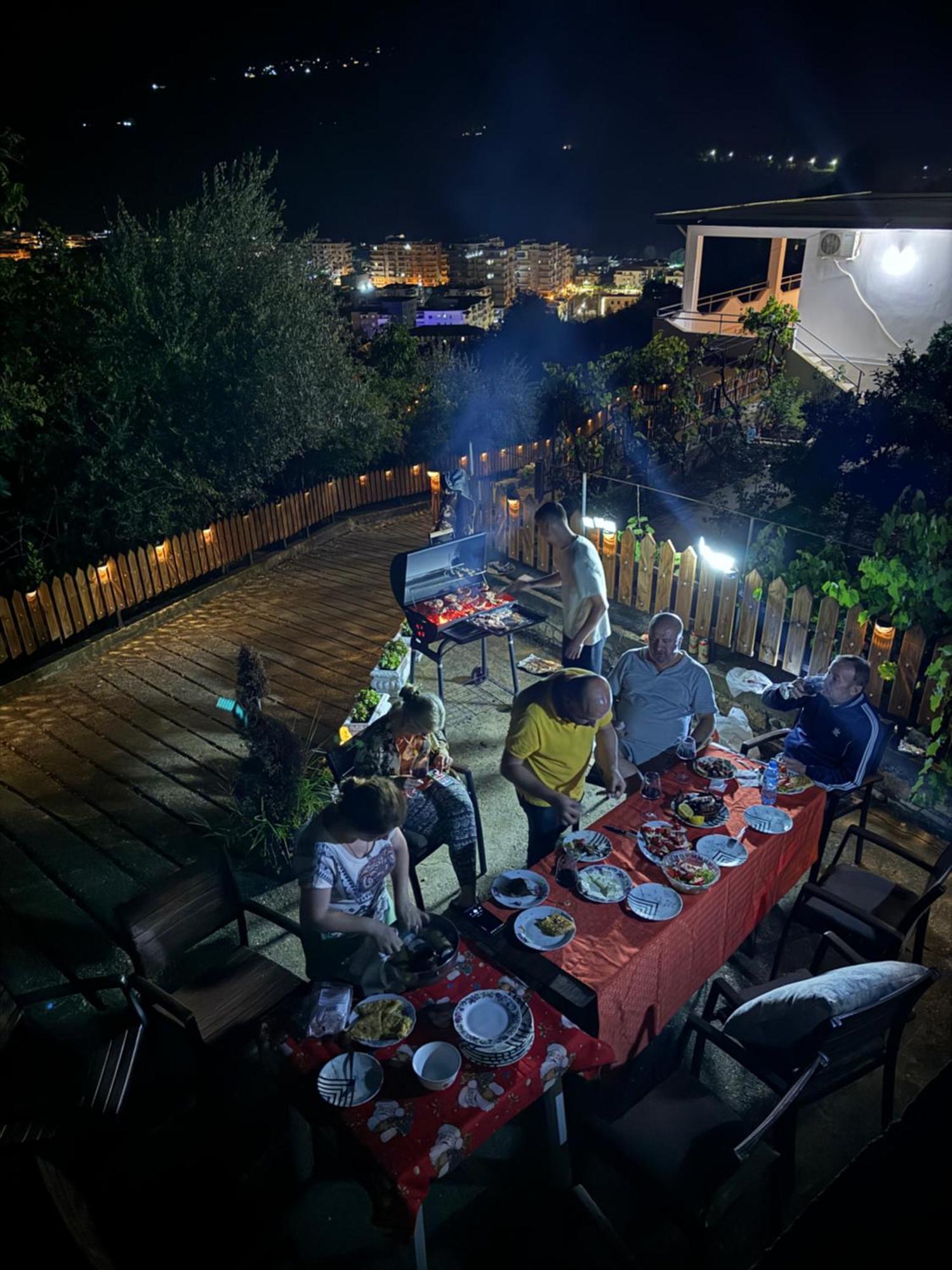 Guest House Mario Berat Exteriér fotografie